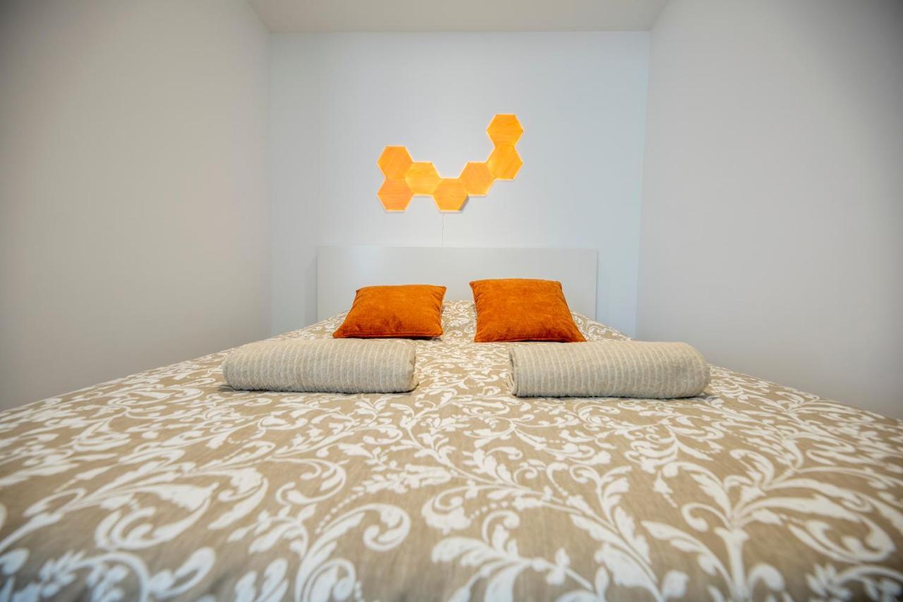 פאו Quartier Du Chateau, Superbe Appartement Avec Parking מראה חיצוני תמונה