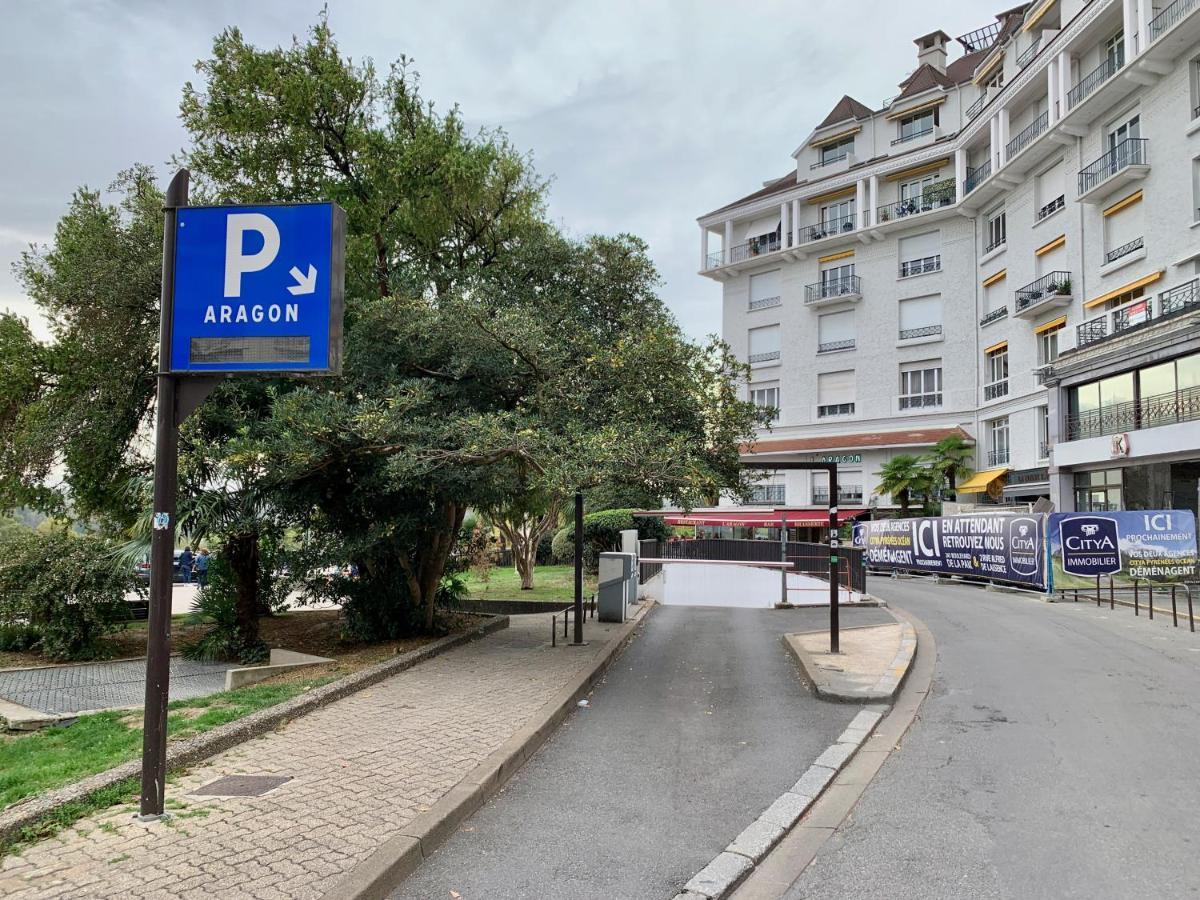 פאו Quartier Du Chateau, Superbe Appartement Avec Parking מראה חיצוני תמונה